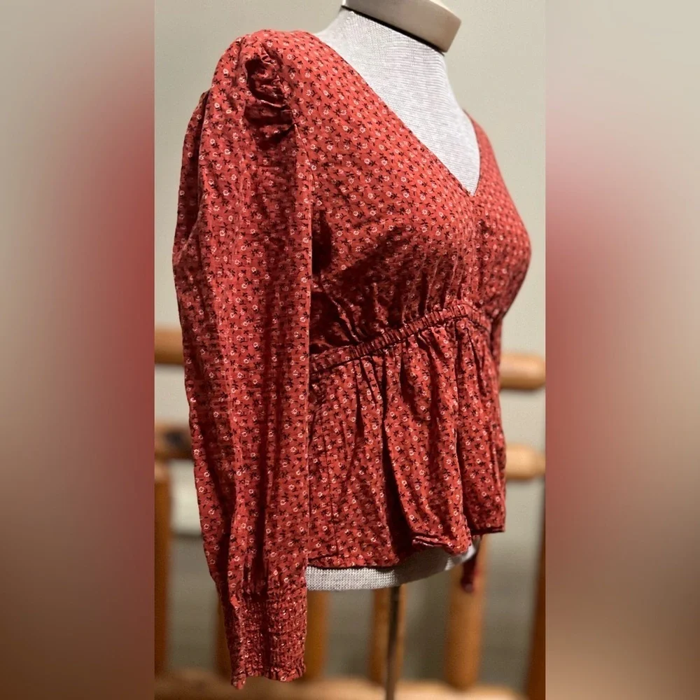 🍁 Madewell Tie-Back Peplum Blouse in Rust Floral (Size S)